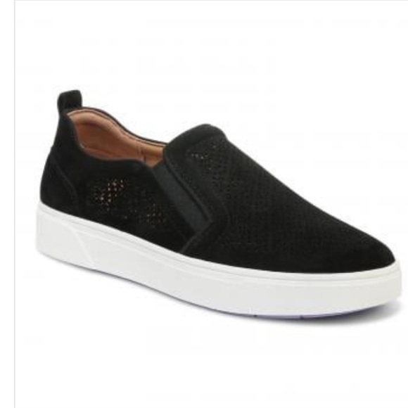 VIONIC KIMMIE PERFORATED SLIP ON SNEAKERS IN BLACK 8.5 - Picture 2 of 9